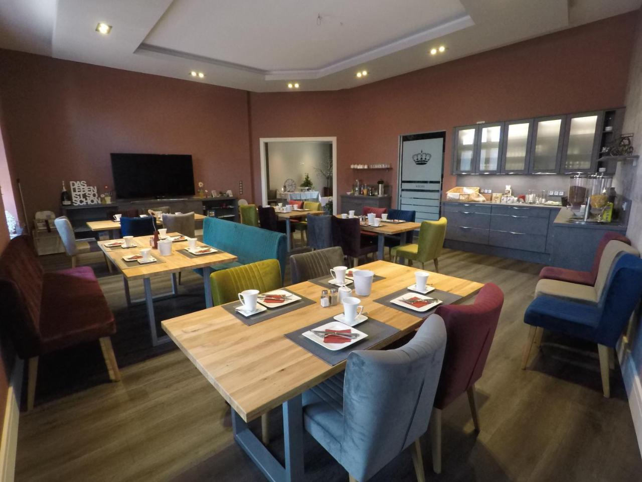Hotel - Pension & Gaststaette "Alter Koenig" Hettstedt Exteriér fotografie