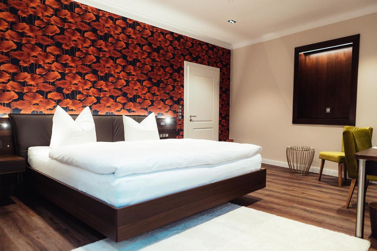 Hotel - Pension & Gaststaette "Alter Koenig" Hettstedt Exteriér fotografie